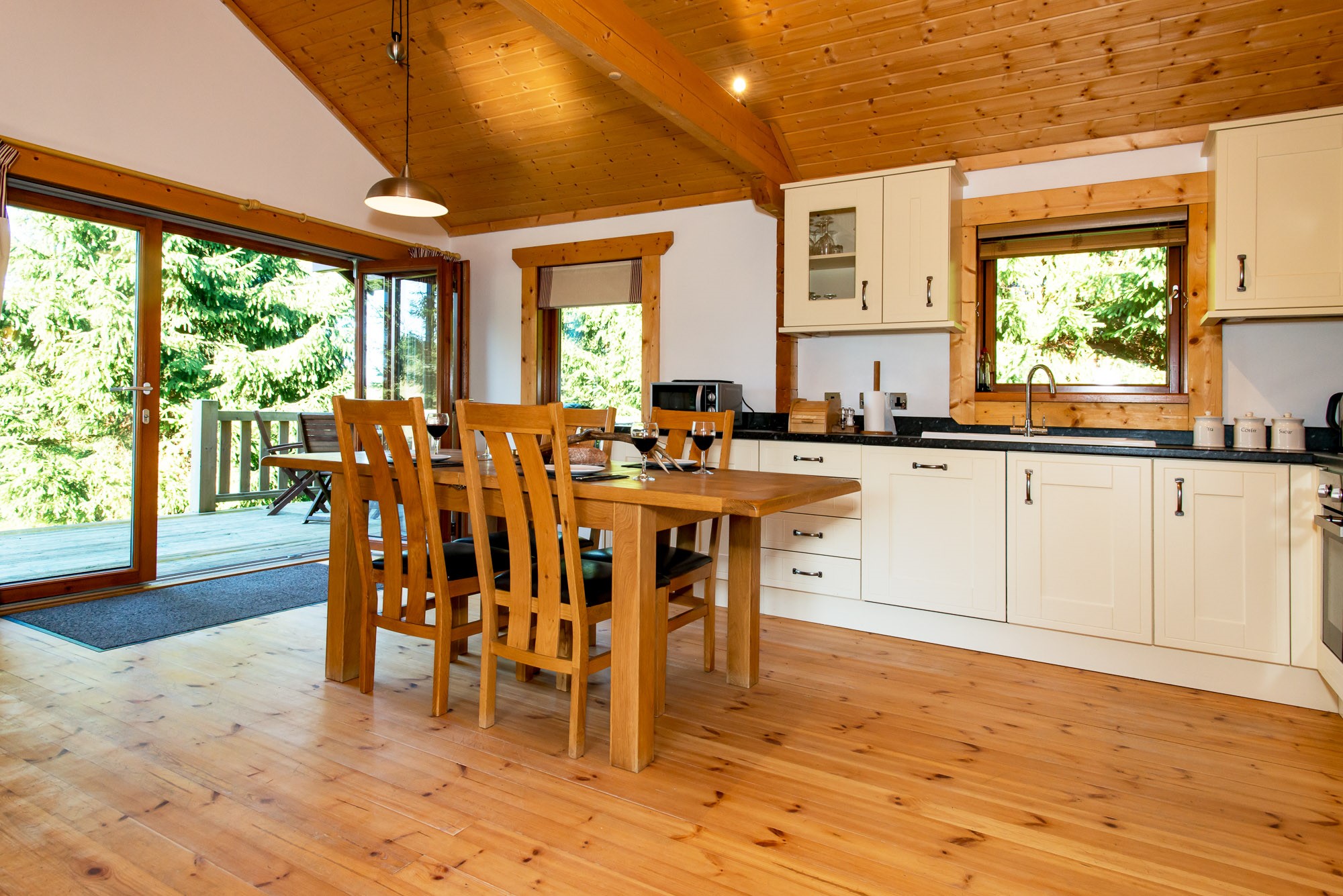 Henning Lodge Kitchen